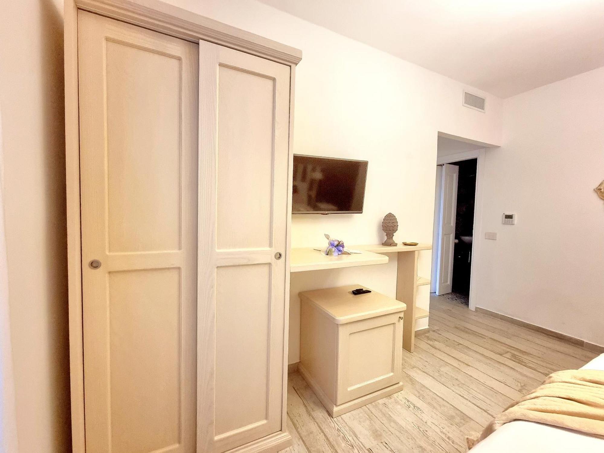 Golden House Hotel Порто Торес Екстериор снимка